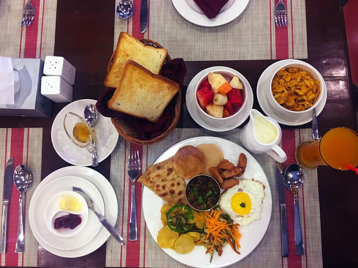 Hotel Tara Pokhara Luaran gambar