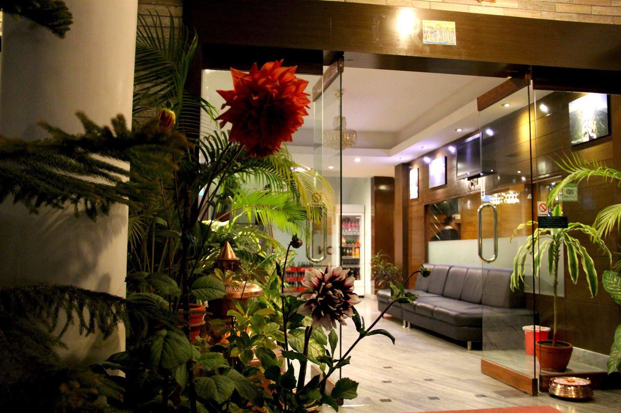 Hotel Tara Pokhara Luaran gambar
