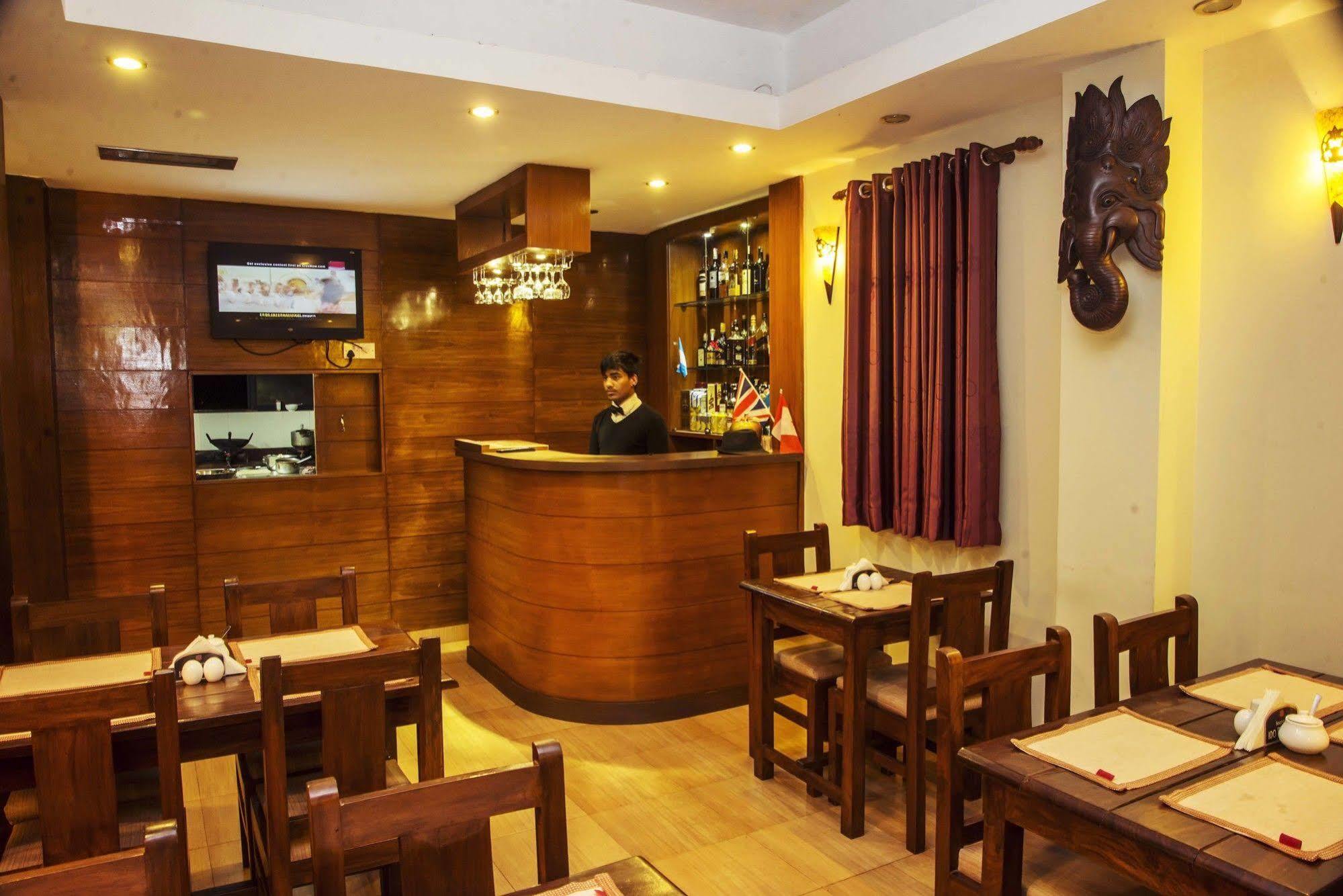 Hotel Tara Pokhara Luaran gambar