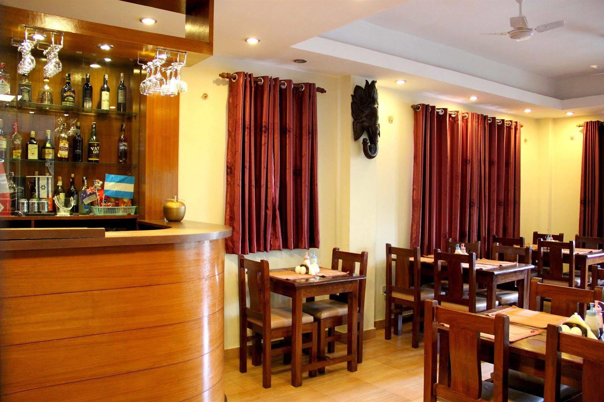 Hotel Tara Pokhara Luaran gambar