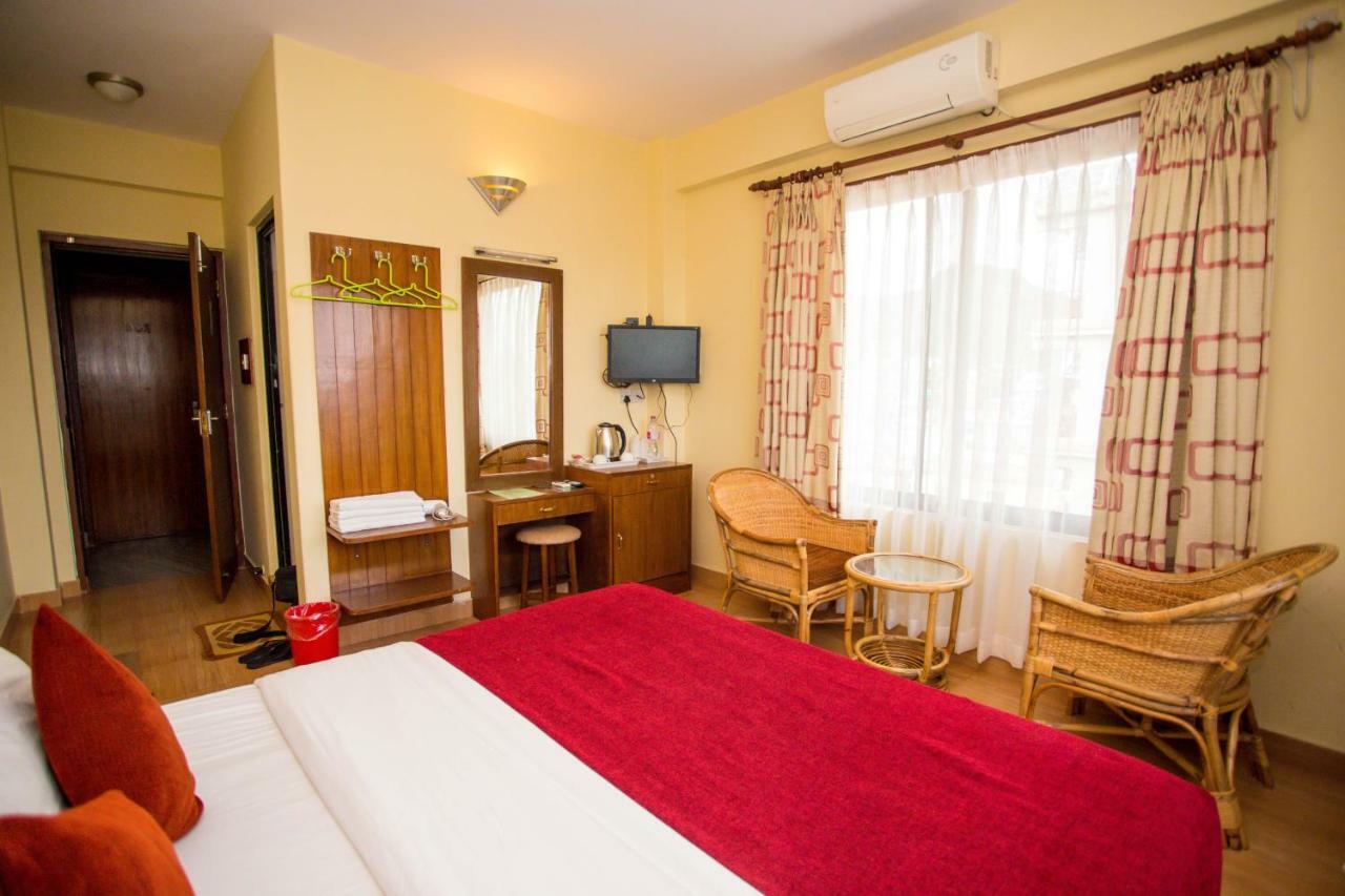 Hotel Tara Pokhara Luaran gambar