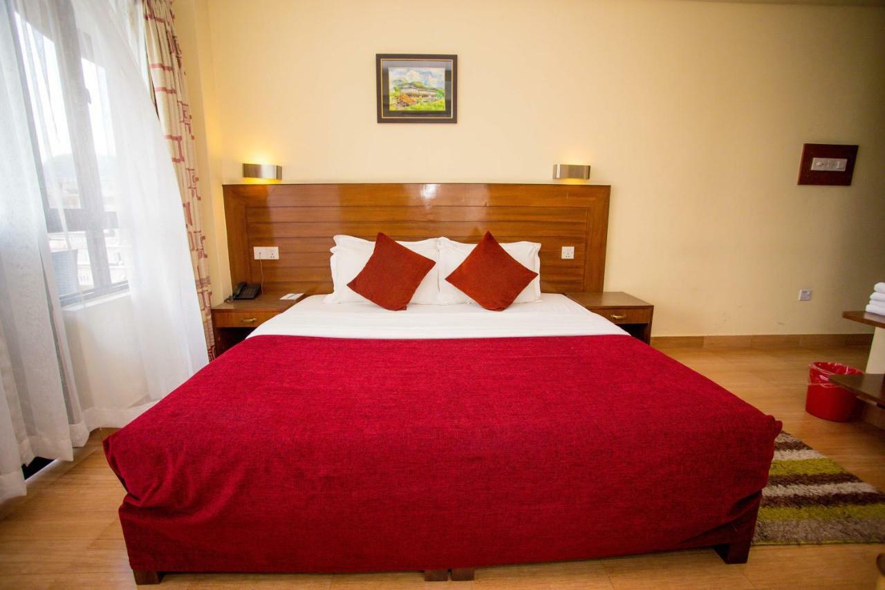 Hotel Tara Pokhara Luaran gambar