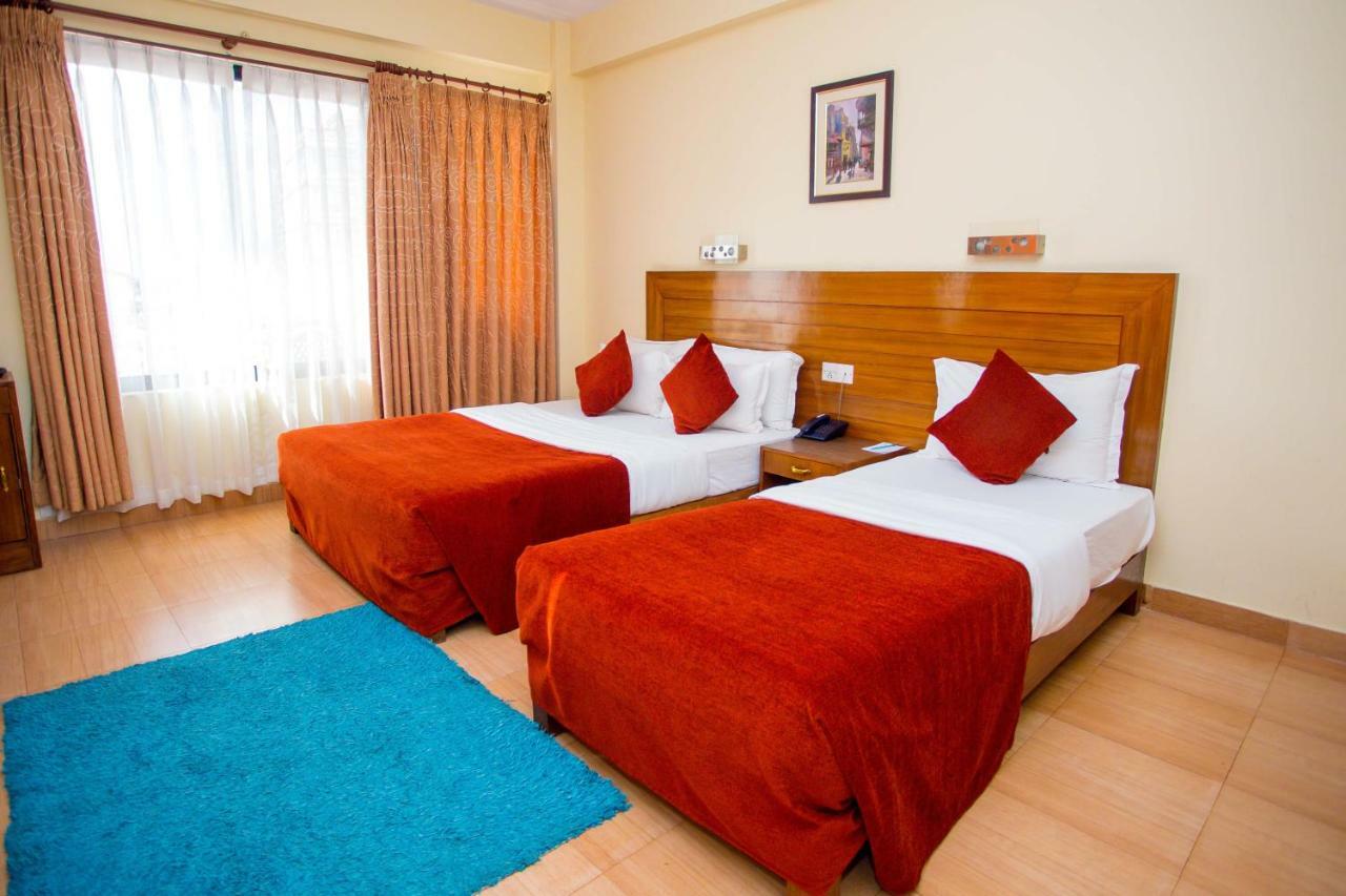 Hotel Tara Pokhara Luaran gambar
