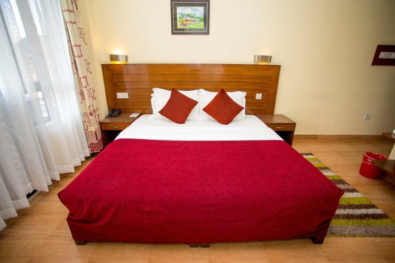 Hotel Tara Pokhara Luaran gambar