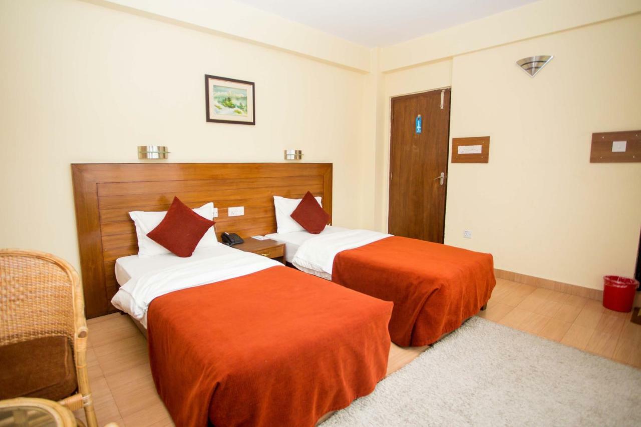 Hotel Tara Pokhara Luaran gambar
