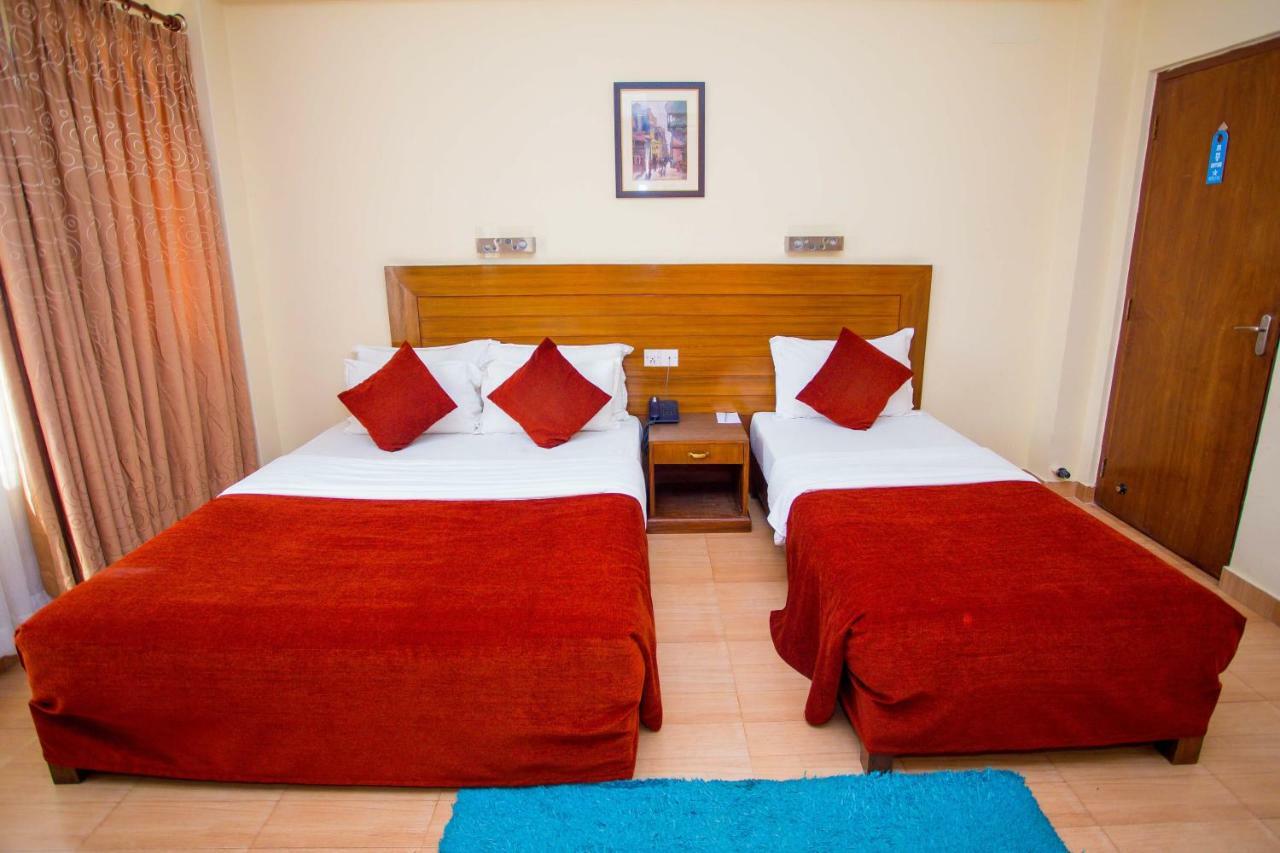 Hotel Tara Pokhara Luaran gambar