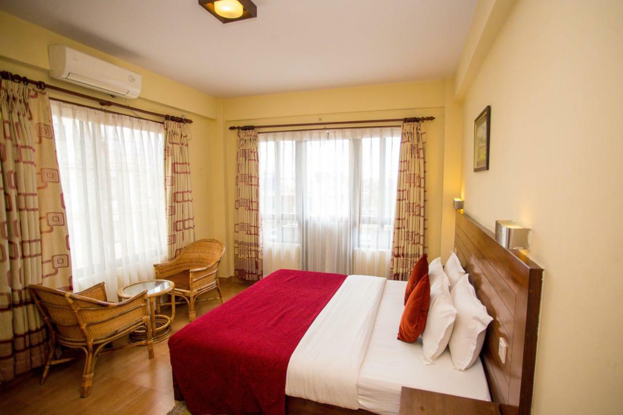 Hotel Tara Pokhara Luaran gambar